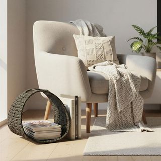 Oval Magazine Rack