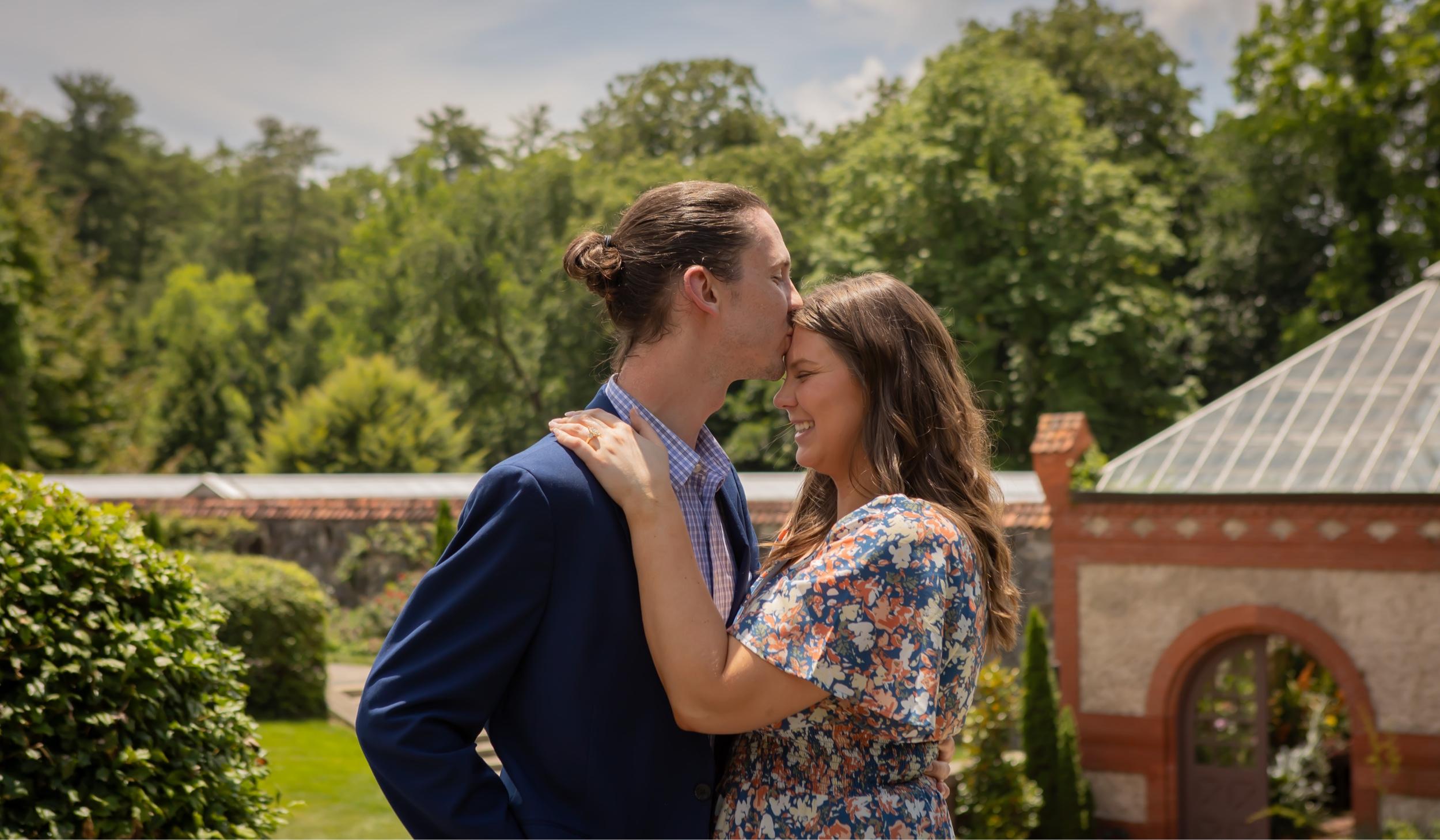 b98599fa-4123-4af8-a128-89ee0a069c3e