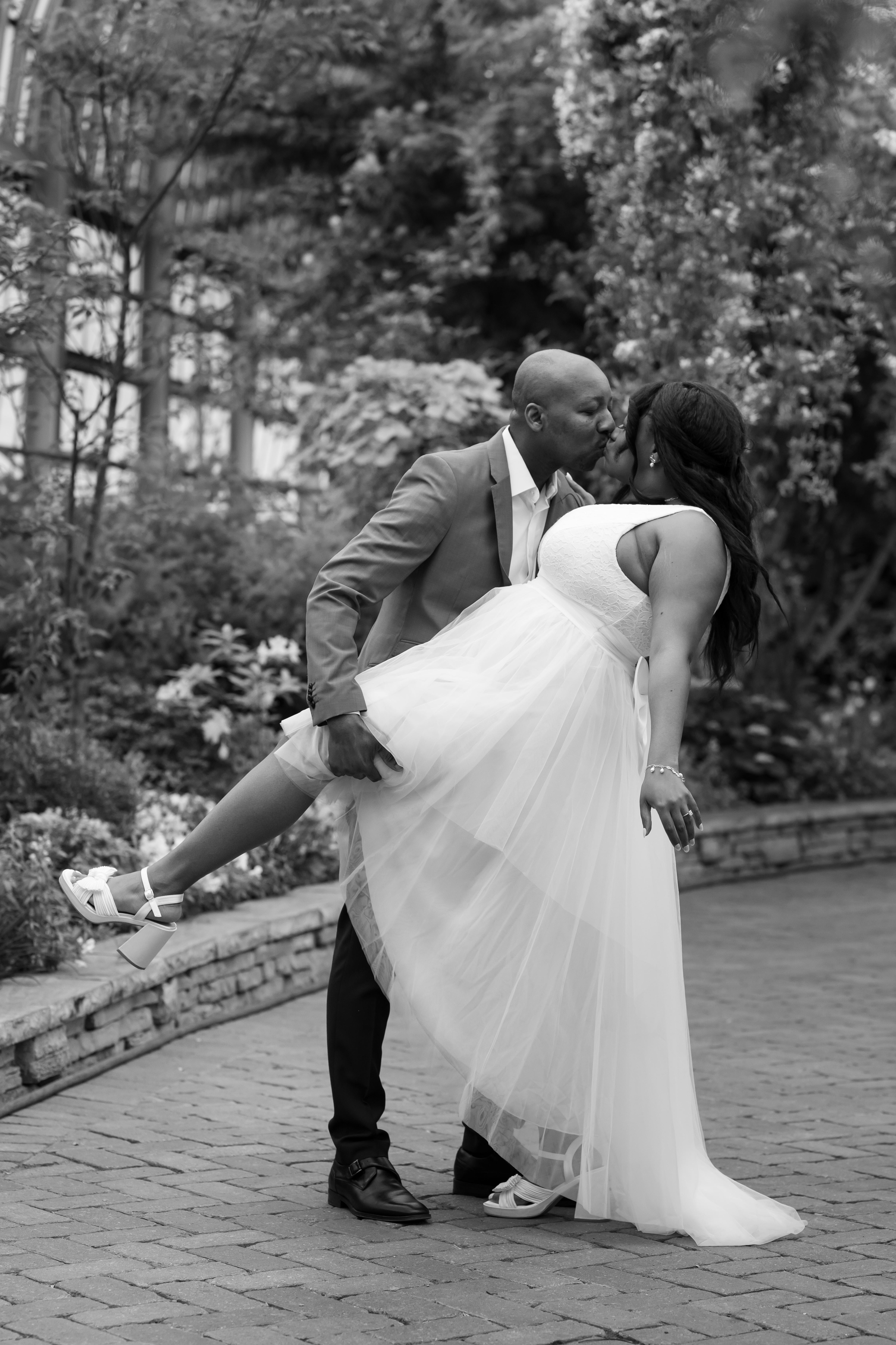 The Wedding Website of Junior Senat and Sherry Gunn