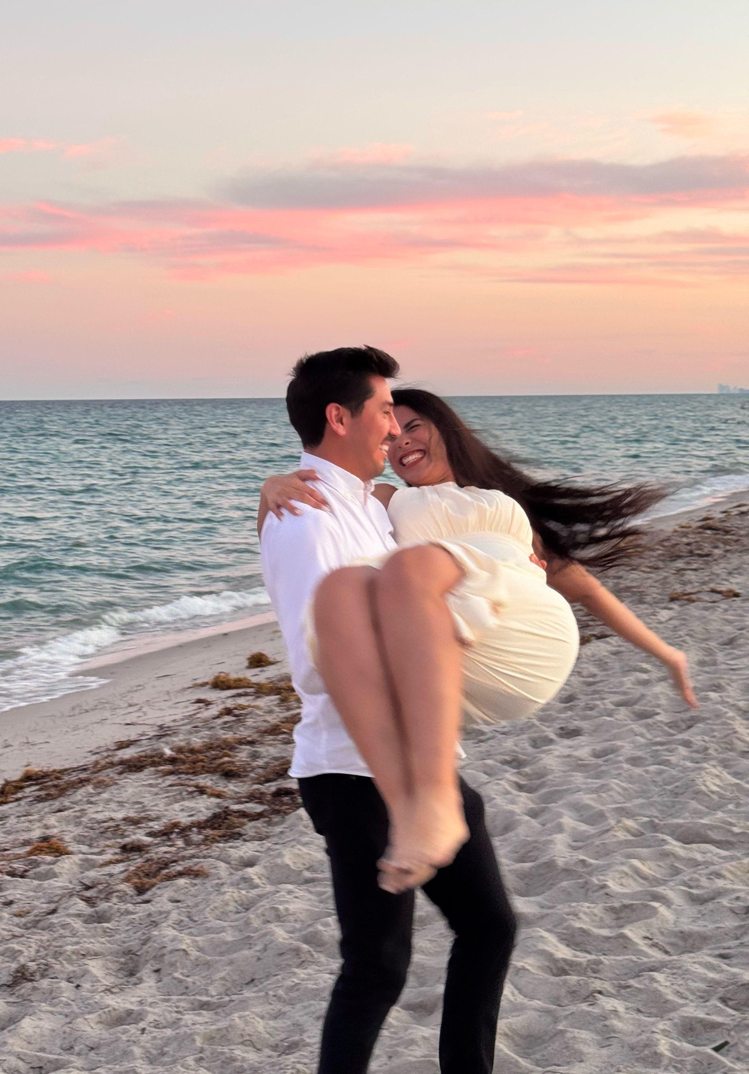 The Wedding Website of David Valdés and Debbie Lara