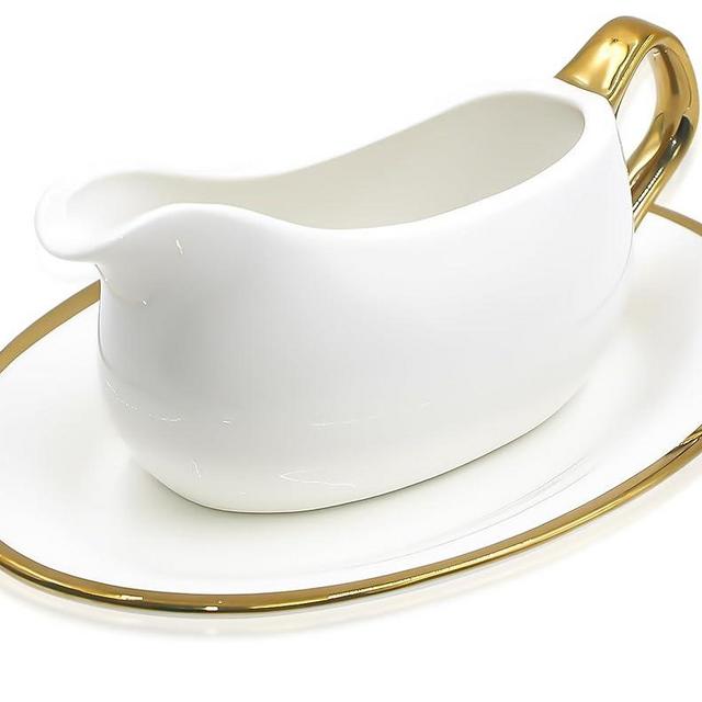 Cheardia 14 oz Gravy Boat with Tray, White Ceramic Sauce Boat with Gold Trim, Ergonomic Handle and Big Dripless Lip Spout for Salad Dressings, Creamer, Broth, Black Pepper
