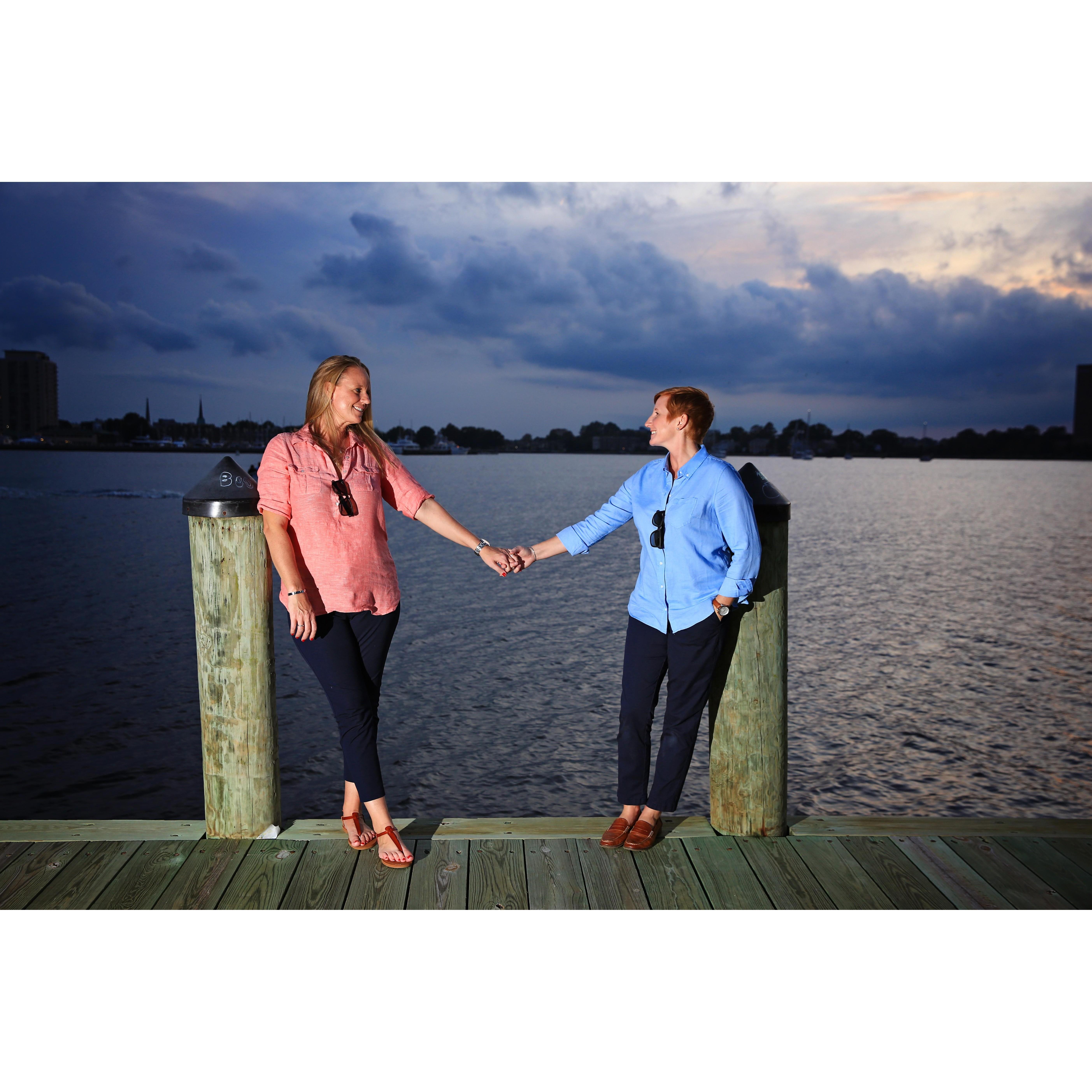 Engagement photos on the docks at Town Point Park