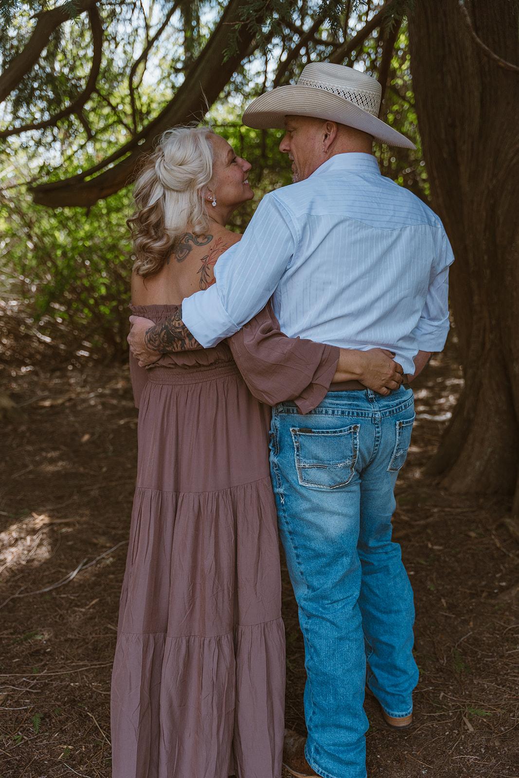 The Wedding Website of Toni Mckinney and Clay Swanson