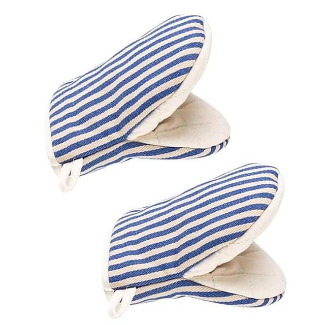 1 Pair Mini Oven Mitts,High Heat Resistant Oven Gloves,Kitchen Short Oven Mit with Hanging Loop for BBQ, Baking, Cooking and Grilling, (Blue)