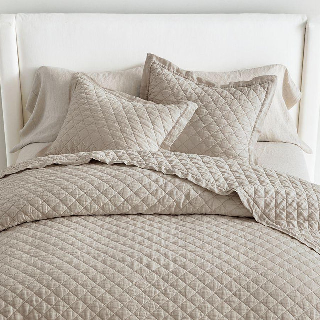 Belgian Flax Linen Diamond Quilt, Warm Gray, King/Cal. King