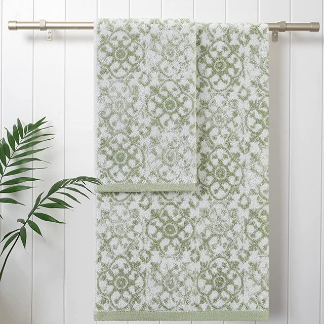 Jessica Simpson – Bath Towel 4 Piece Set | Aziza | Premium Bathroom Décor | Includes 2 Hand Towels and 2 Shower Towels | 100% Cotton & Machine Washable | Frosty Green