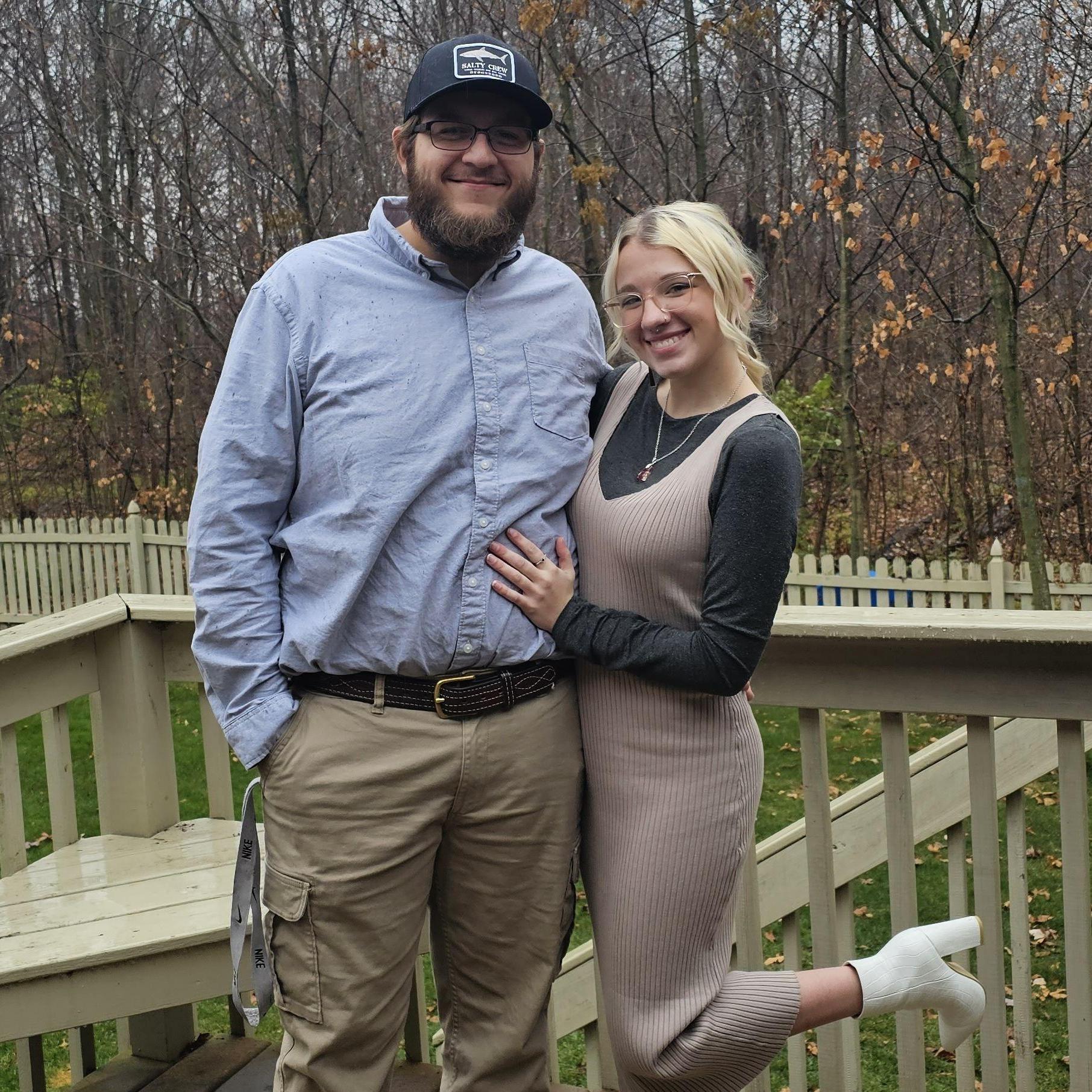 Sydney and Ethan Thanksgiving 2023
