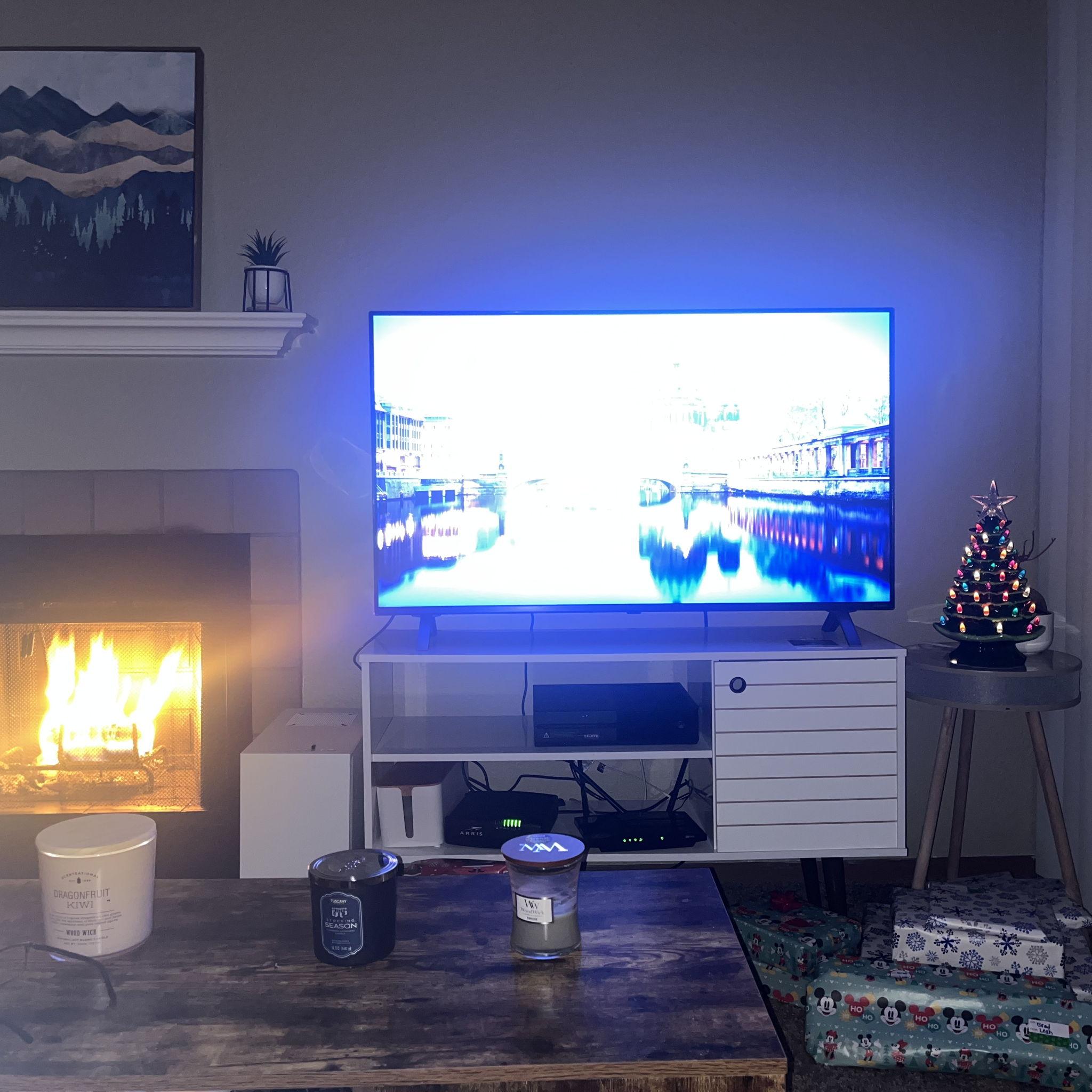 Our tiny apartment 🤍