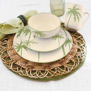 Catalina Palm Tree 16-Piece Dinnerware Set, Service for 4