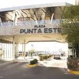 Punta Este Plaza