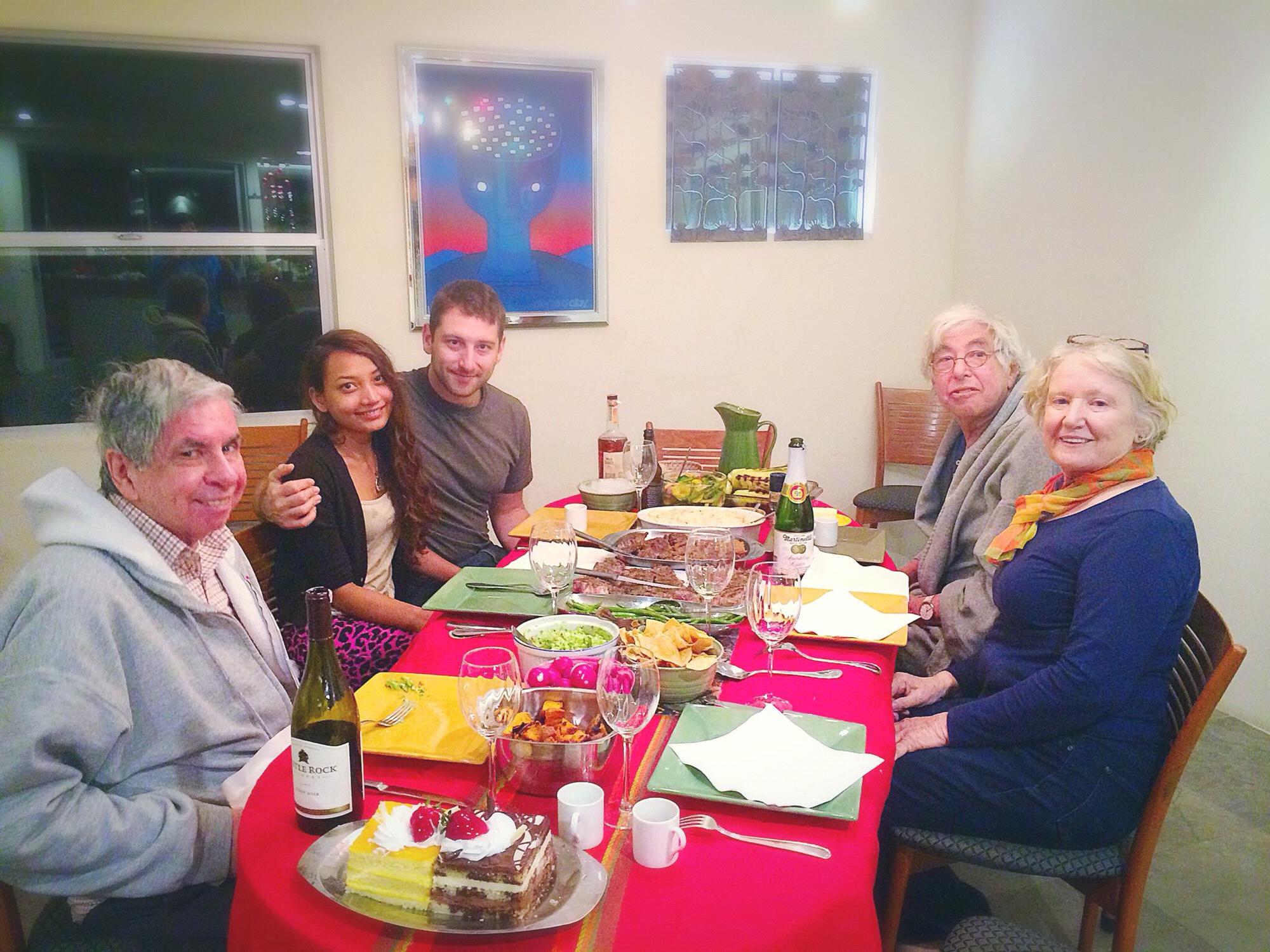 First Thanksgiving with Dylan’s Family 💐