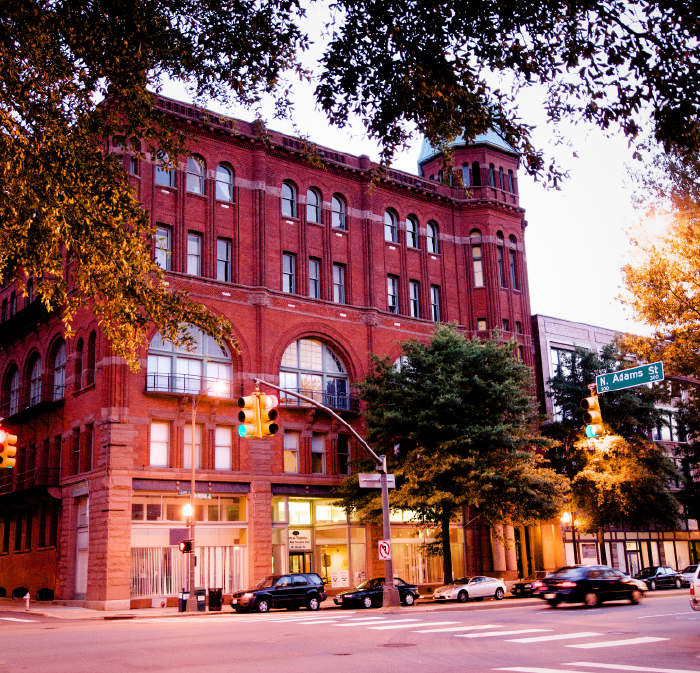 The Wedding Website of Jackie Albright and Dominic Ricottone