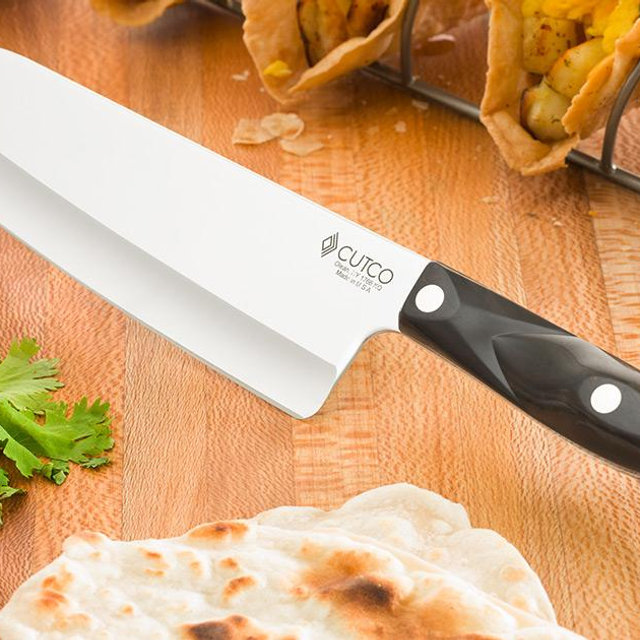 5" Petite Santoku w/ Classic Handle