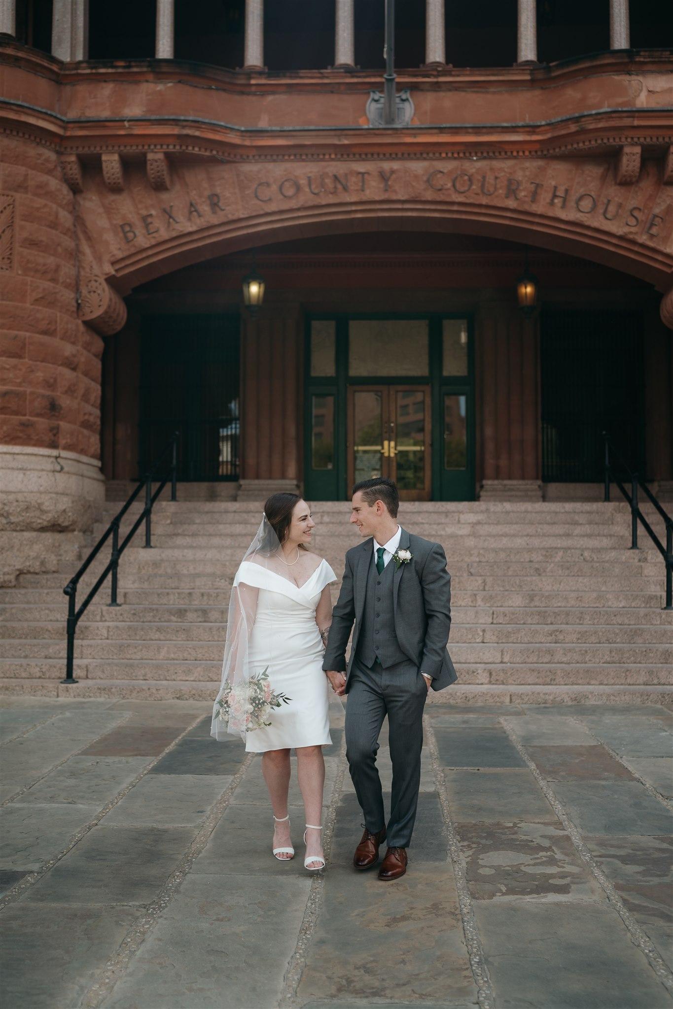 The Wedding Website of Erin Moore and Vaughn Moore