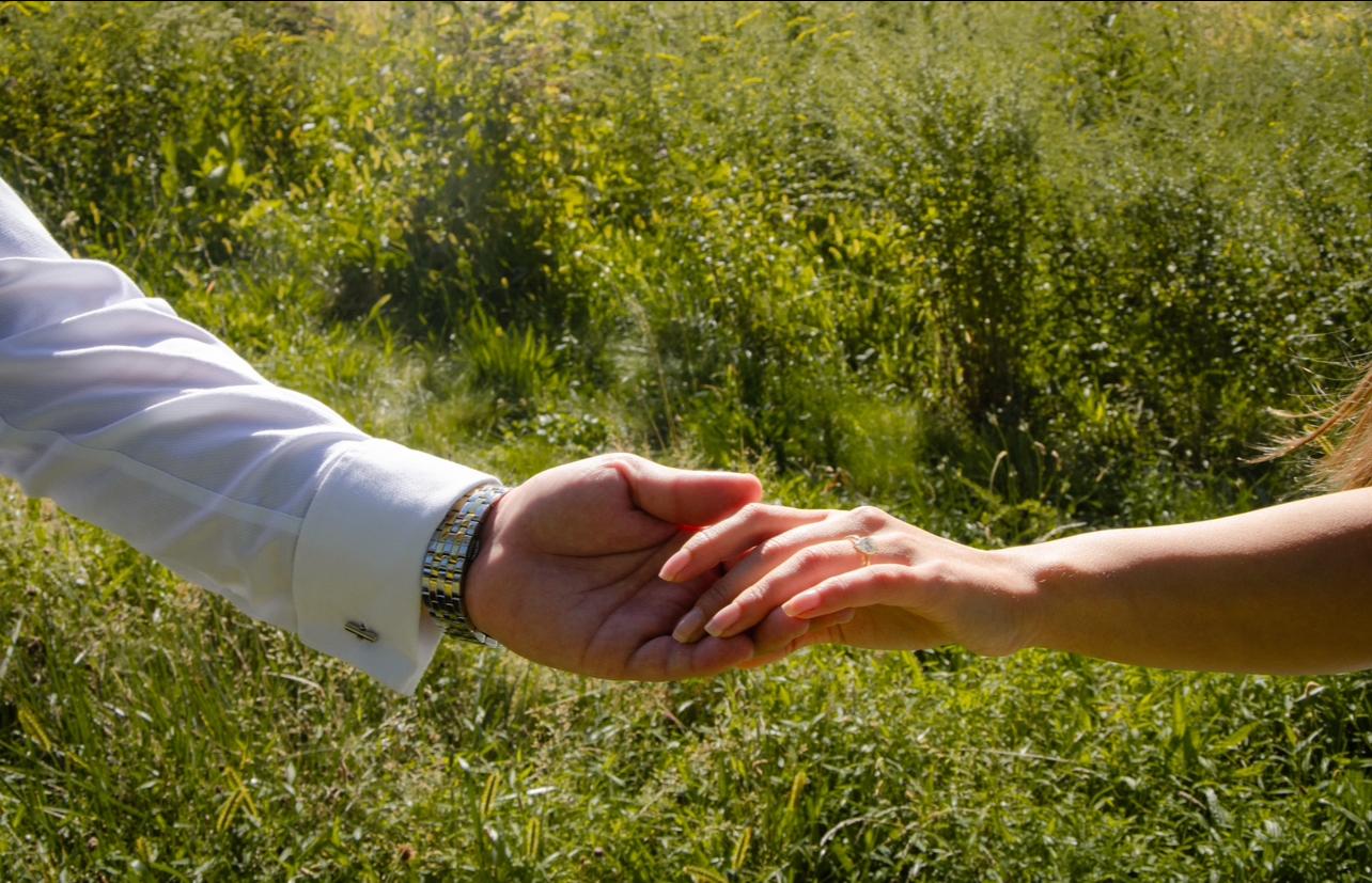 The Wedding Website of Cristine Guvercin and Jonathan Gaviria