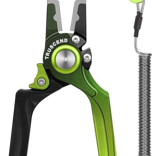 TRUSCEND Unique Lockable Fishing Pliers with Mo-V Blade Cutter, Advanced Split Ring Plier for Saltwater Freshwater, Corrosion Resistant Teflon Coated Multi-Function Fishing Gear, Fishing Gift for Men