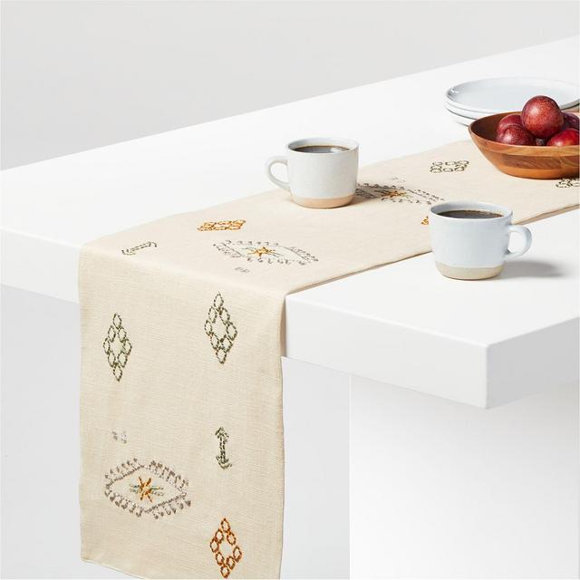 Taormina 90" Embroidered Table Runner