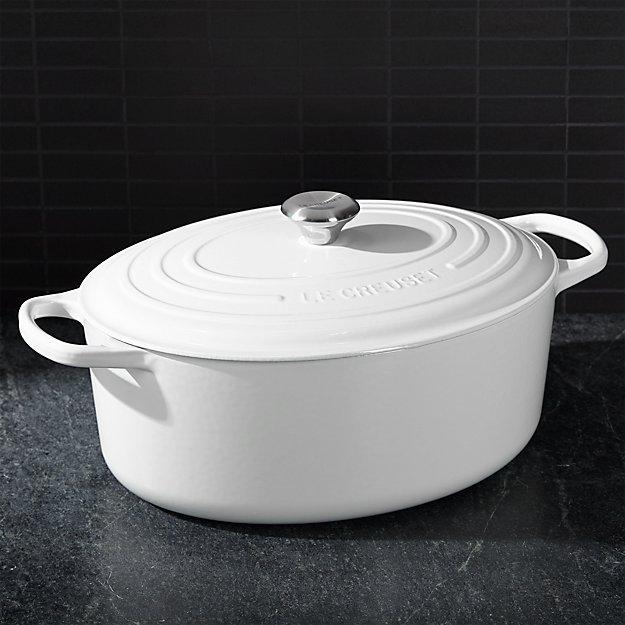 Le Creuset ® Signature 9.5-Qt. Oval Dutch Oven