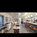 Gilbert's Coffee Bar - Sunset Bay