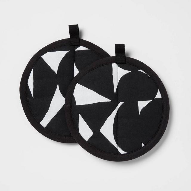 2pk Cotton Printed Kitchen Pot Holder Black - Room Essentials™