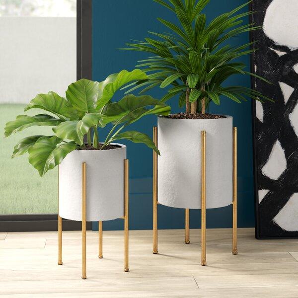 Manhasset 2-Piece Iron Pot Planter Set