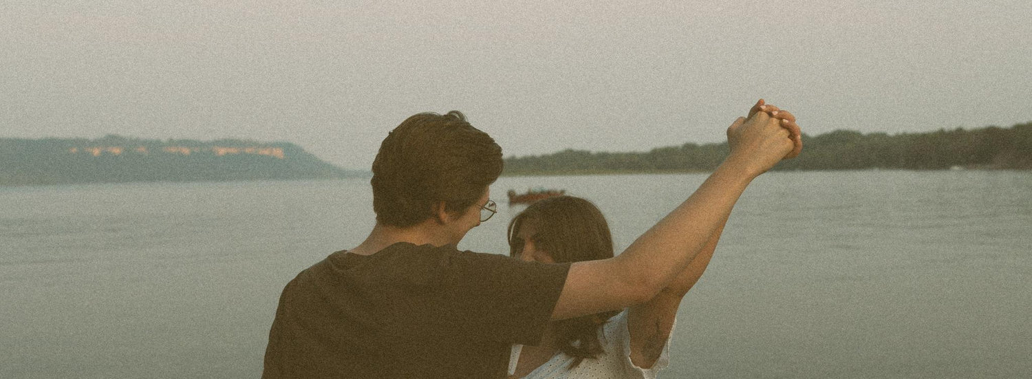 The Wedding Website of Madeleine Derbis and Noah Dyer