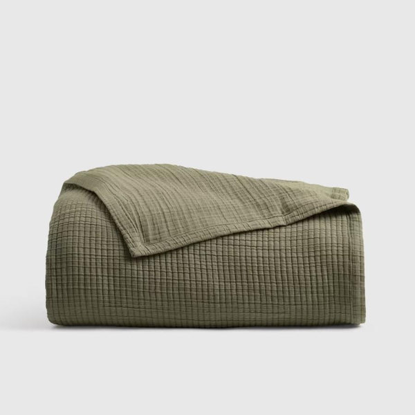 Olive Organic Ribbed Cotton Coverlet