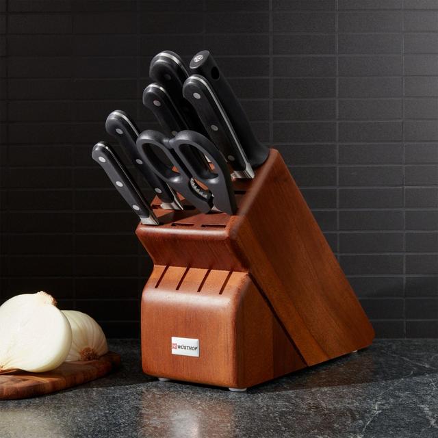 Wusthof ® Classic Deluxe 8-Piece Knife Set with Walnut Block