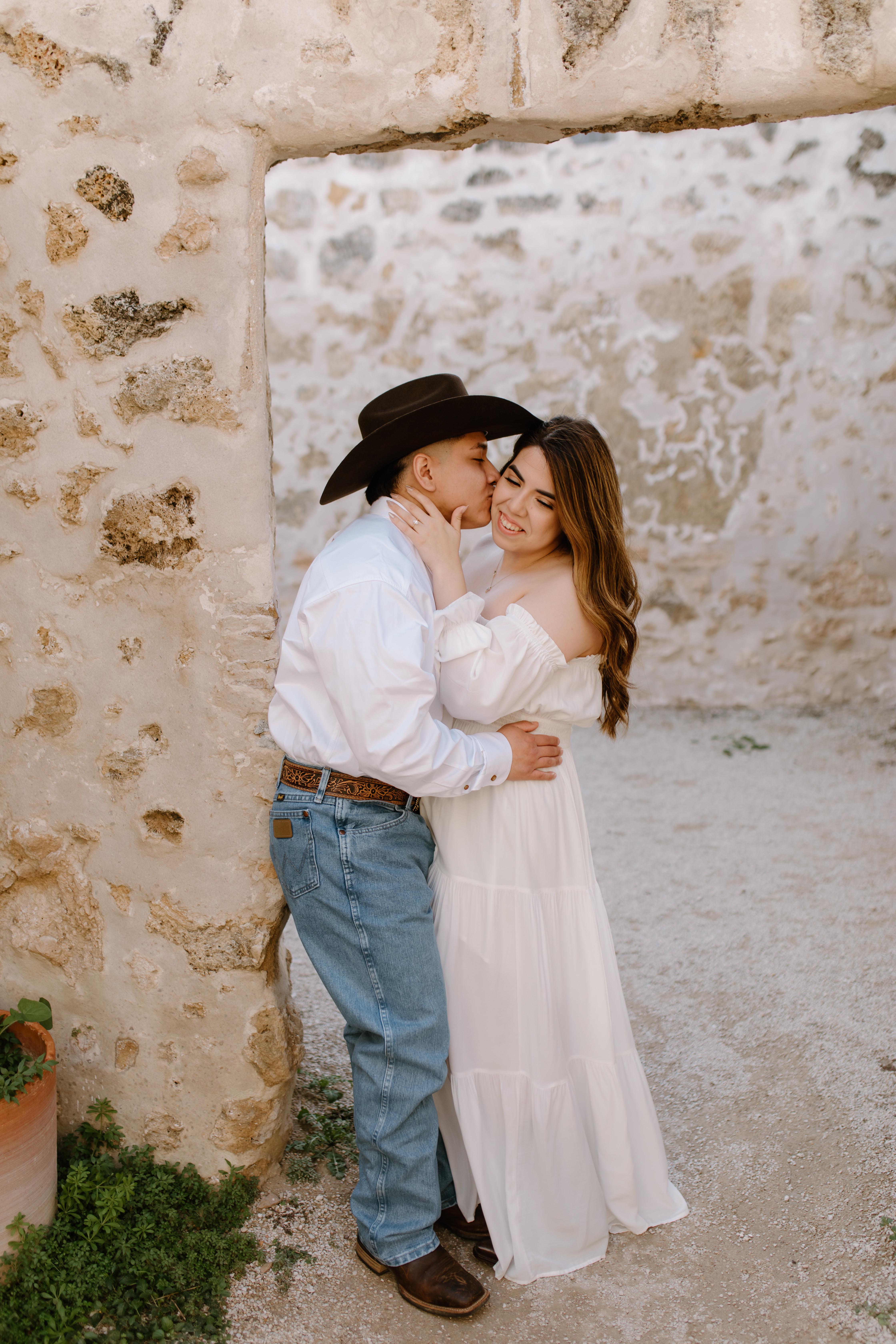 The Wedding Website of Itzel Areli Rodriguez and Edy Josue Carranza