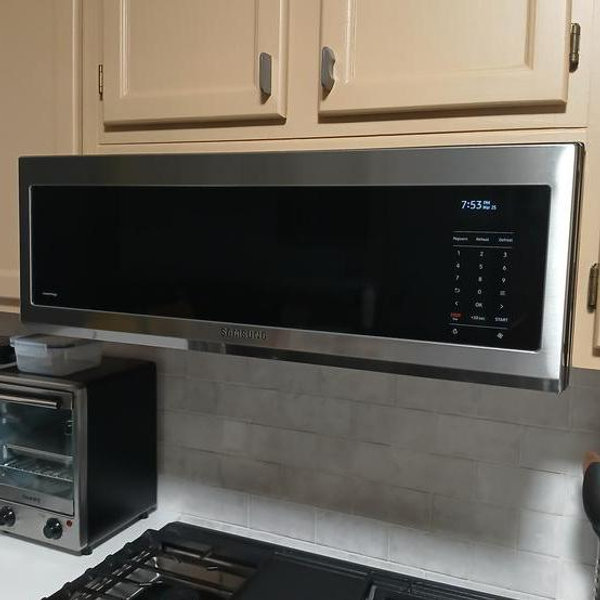 Samsung 1.1 cu. ft. 1100 W Fingerprint Resistant Stainless Steel Smart SLIM Over-the-Range Microwave with 400 CFM and Wi-Fi ME11A7510DS