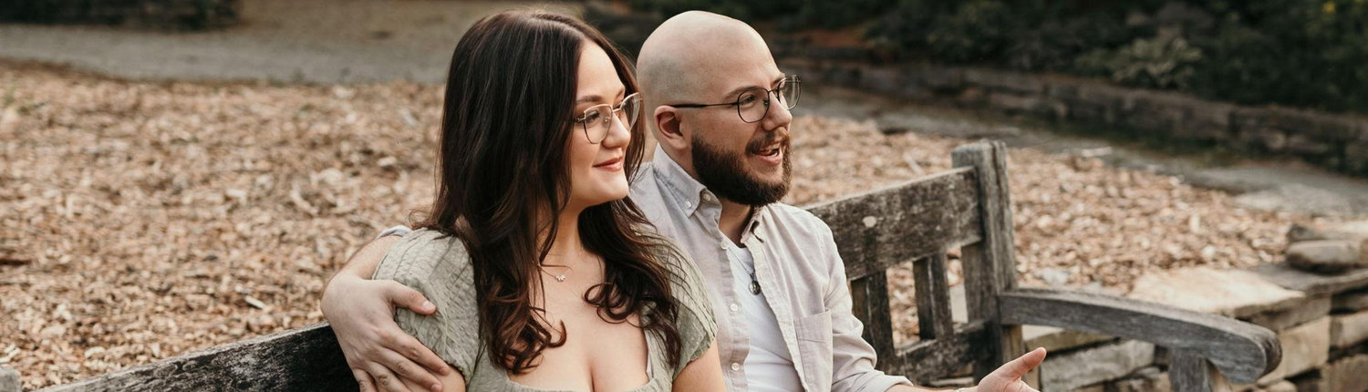 The Wedding Website of Khyli Willinger and James Kochans