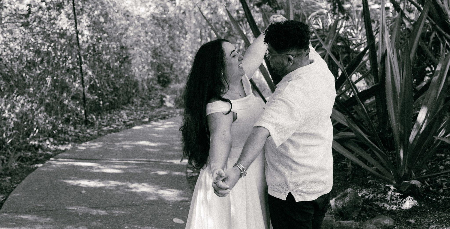 The Wedding Website of Sara Zettle and Jaziel Rodriguez