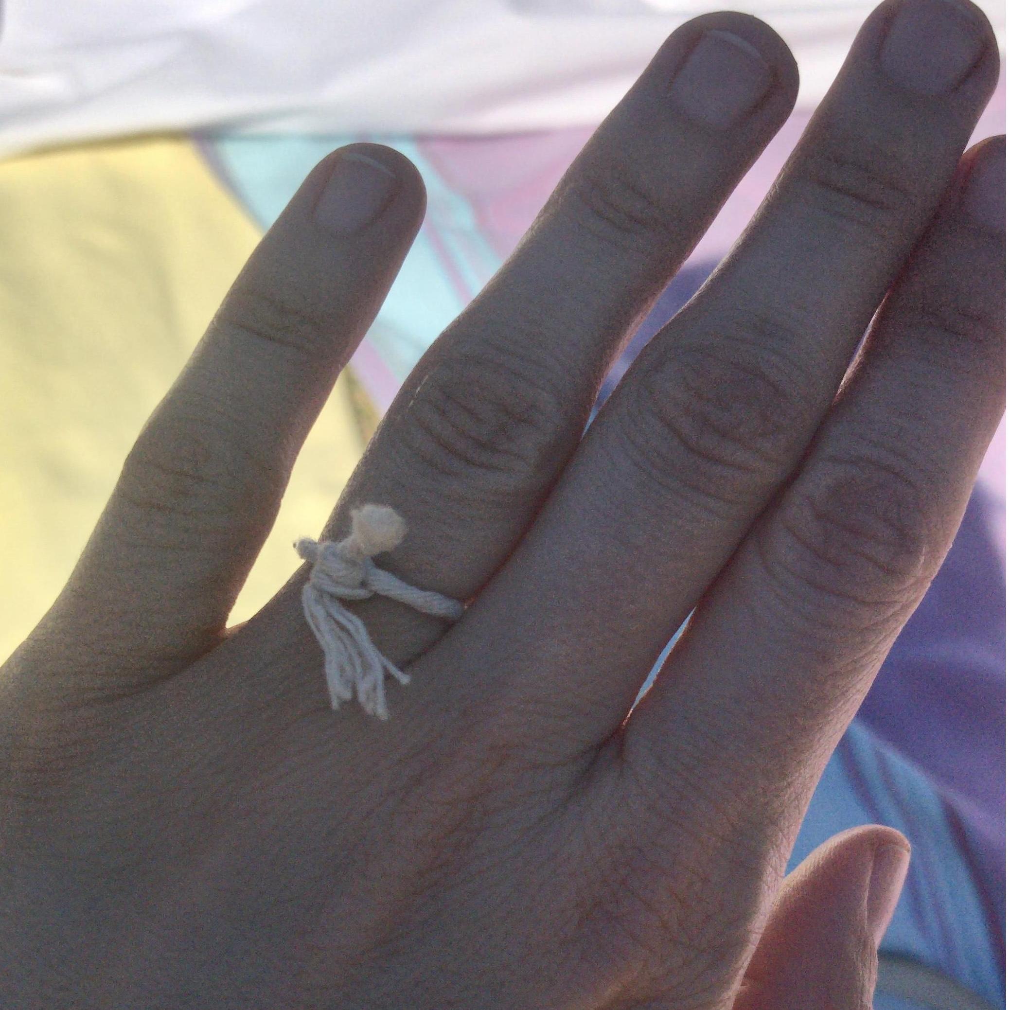 L’Anello di Hermione, fatto di corda prima che quello vero arrivasse dall’Italia 💍