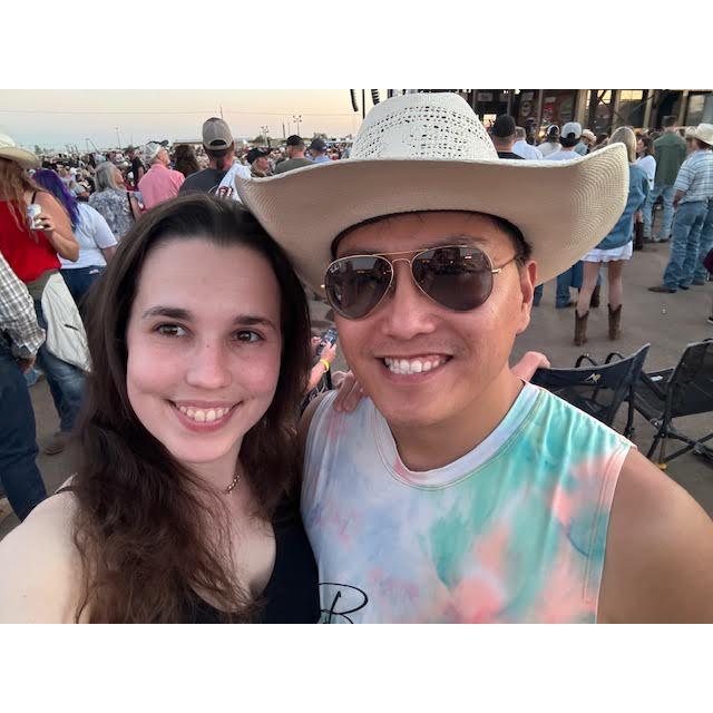 Willie Nelson Concert - no one we would rather be there with