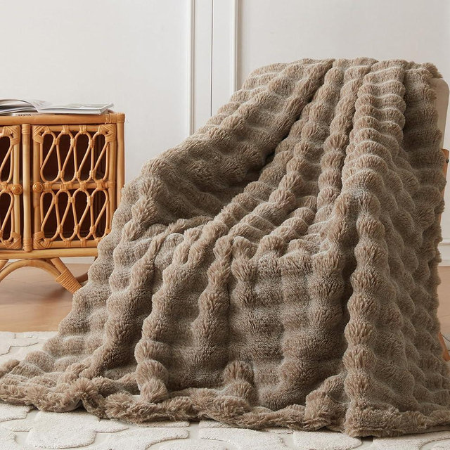 COOVA Faux Rabbit Fur & Flannel Throw Blanket 60x80 Inch - Luxury Fuzzy & Cozy Soft Twin Size Blanket for All Seasons, Breathable and Comfortable for Bed, Couch, and Camping,Cationic Brown