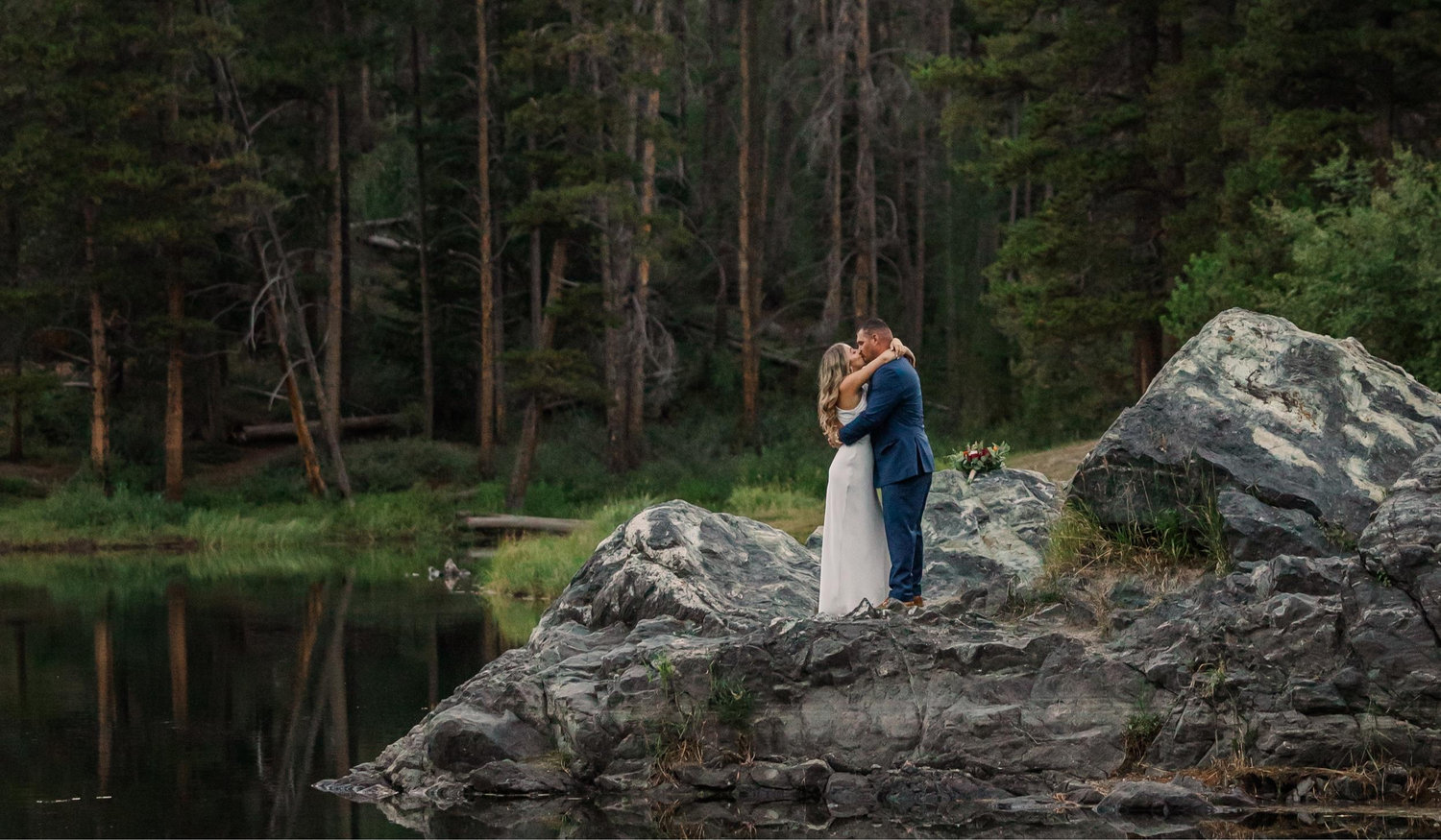 The Wedding Website of Liz Henderson and Mark Ell