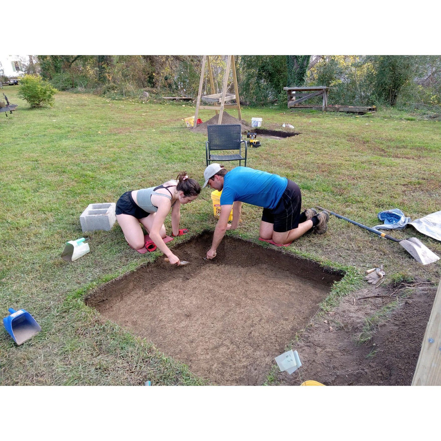 Digging together during the Urbanna Oyster Festival with the Fairfield Foundation