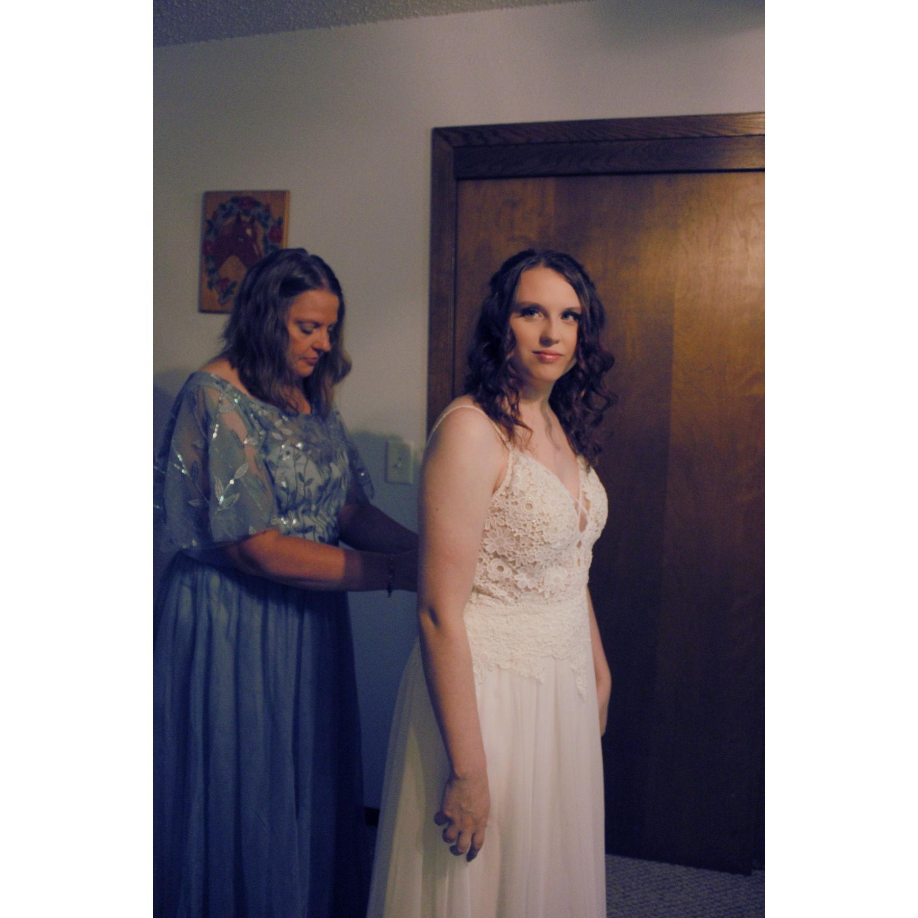 May 28th Jennifer helping Kristina get into her Dress