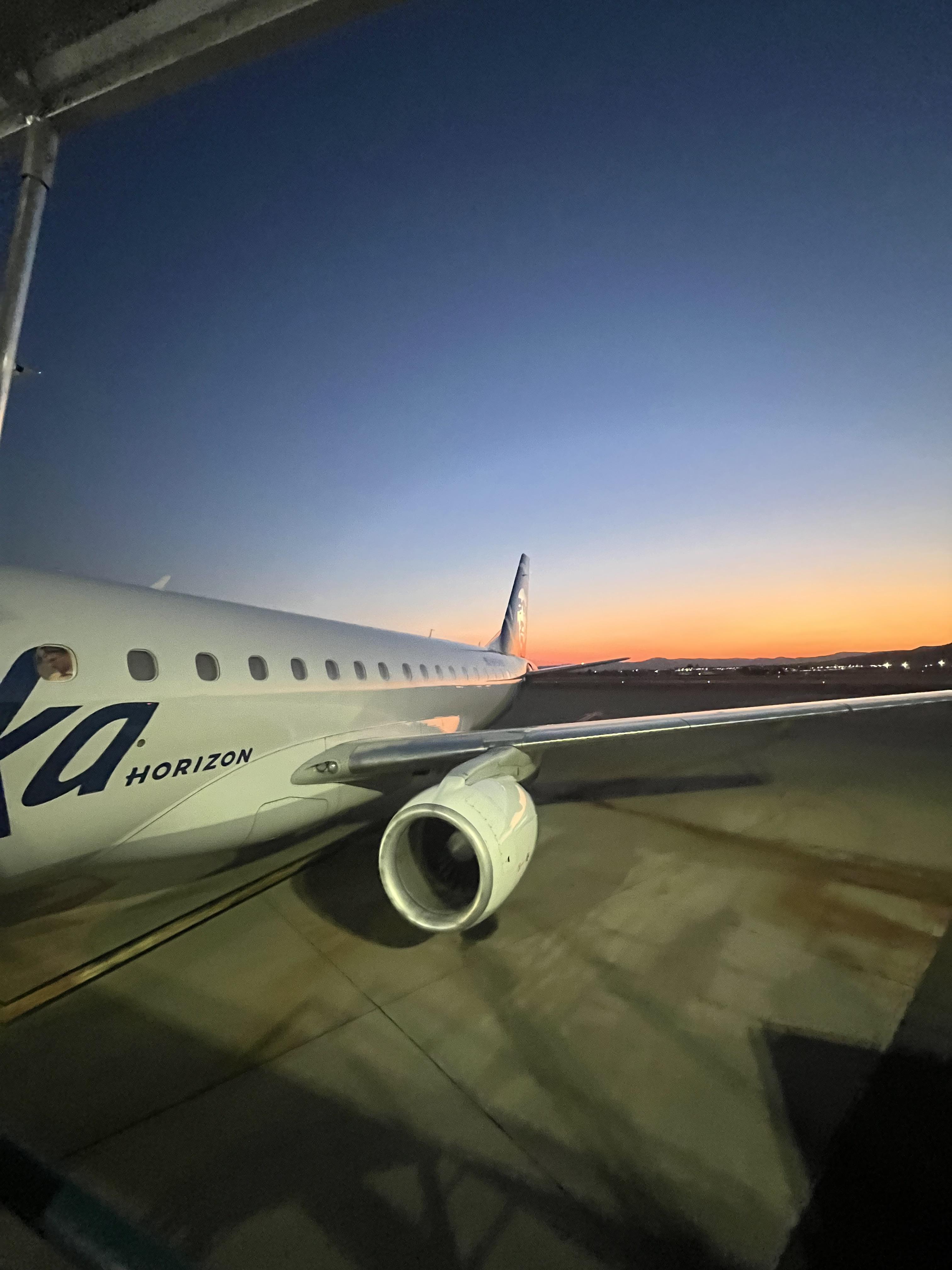 The Wedding Website of Isabella Niems and Corey Telfer