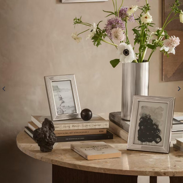 BERNADOTTE Frame, Medium - 13x18CM (5x7 IN) - Design Inspired by Sigvard Bernadotte