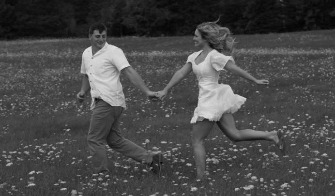 The Wedding Website of Camryn Croasdell and Zachary Englund