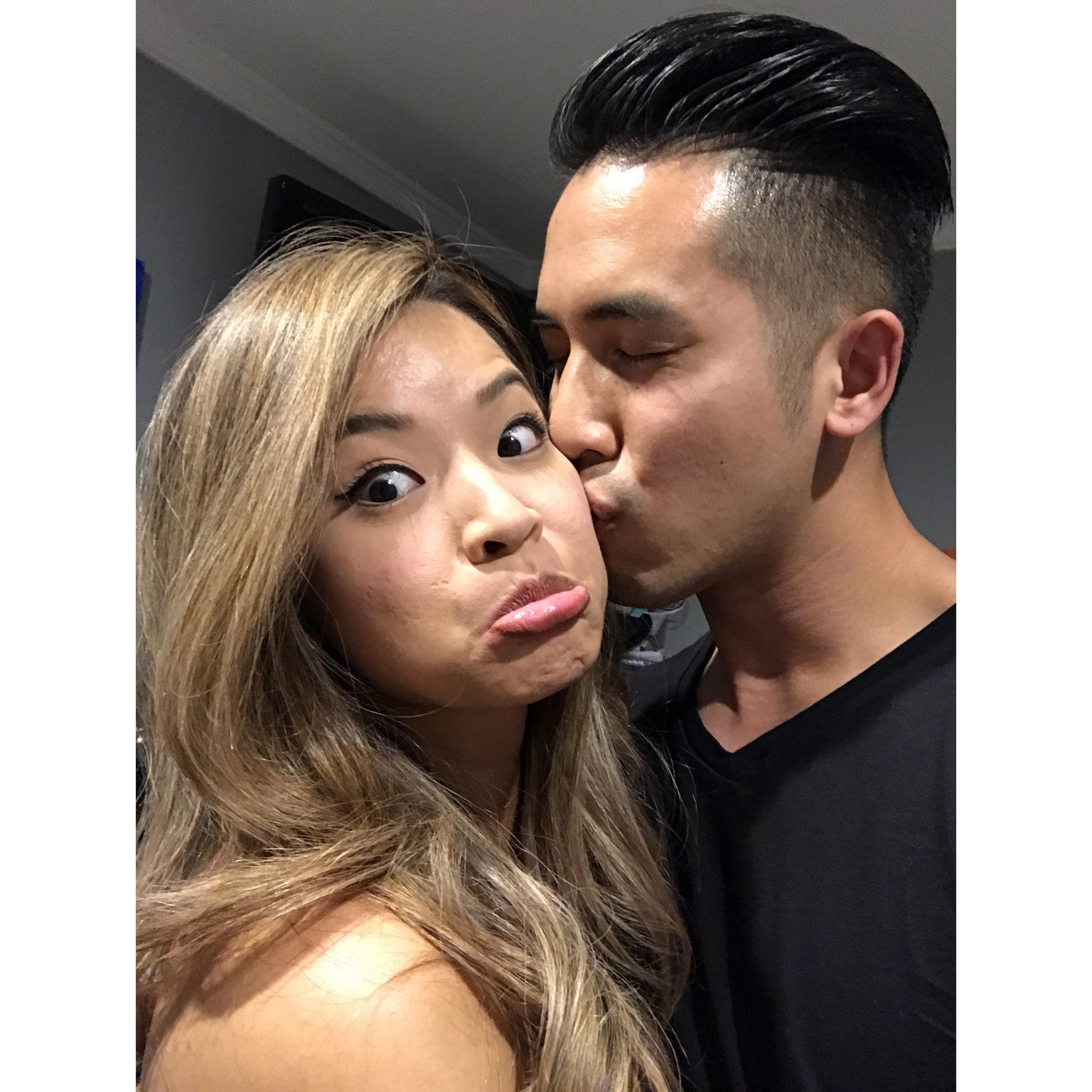 <3