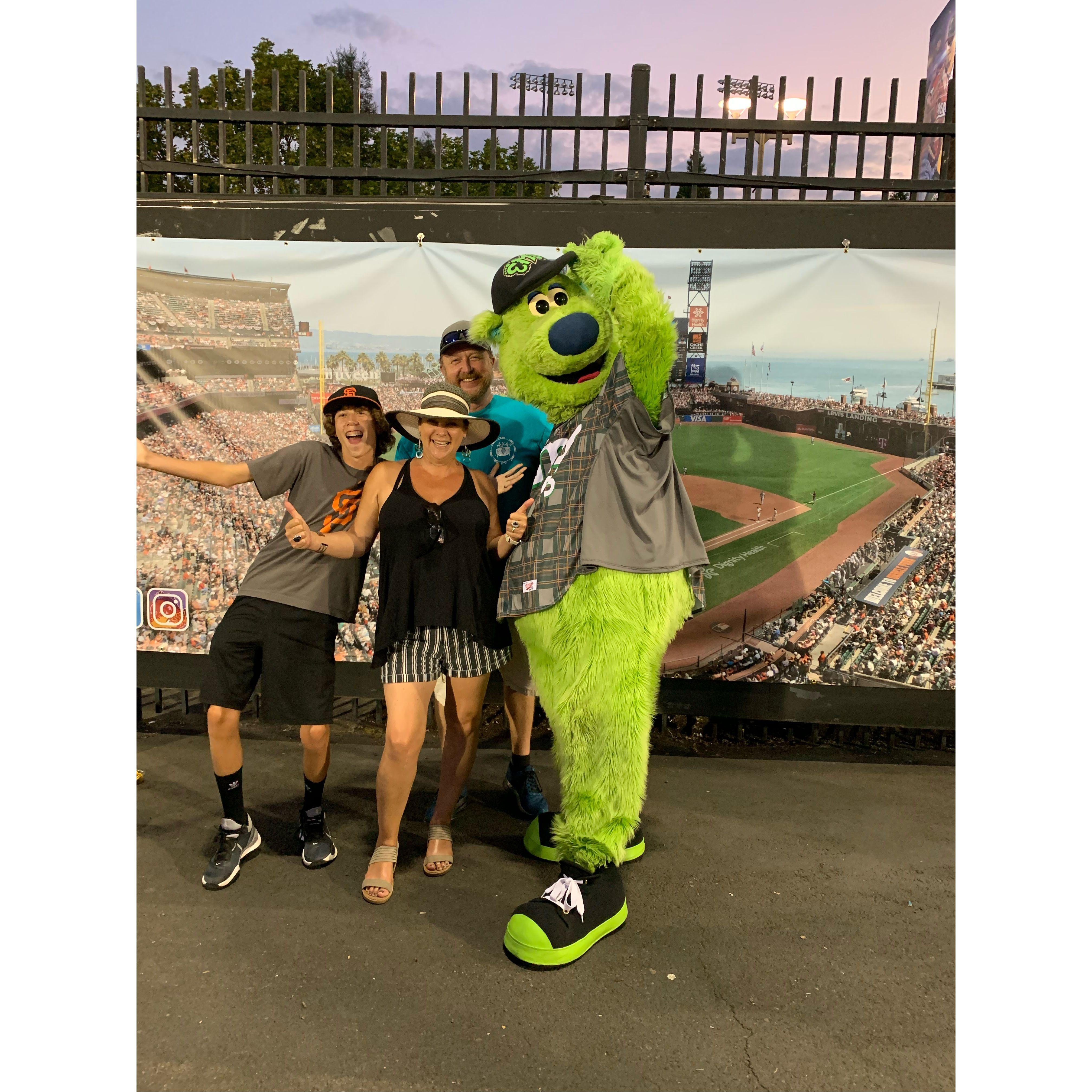 Eugene Emeralds minor league. Eugene, OR