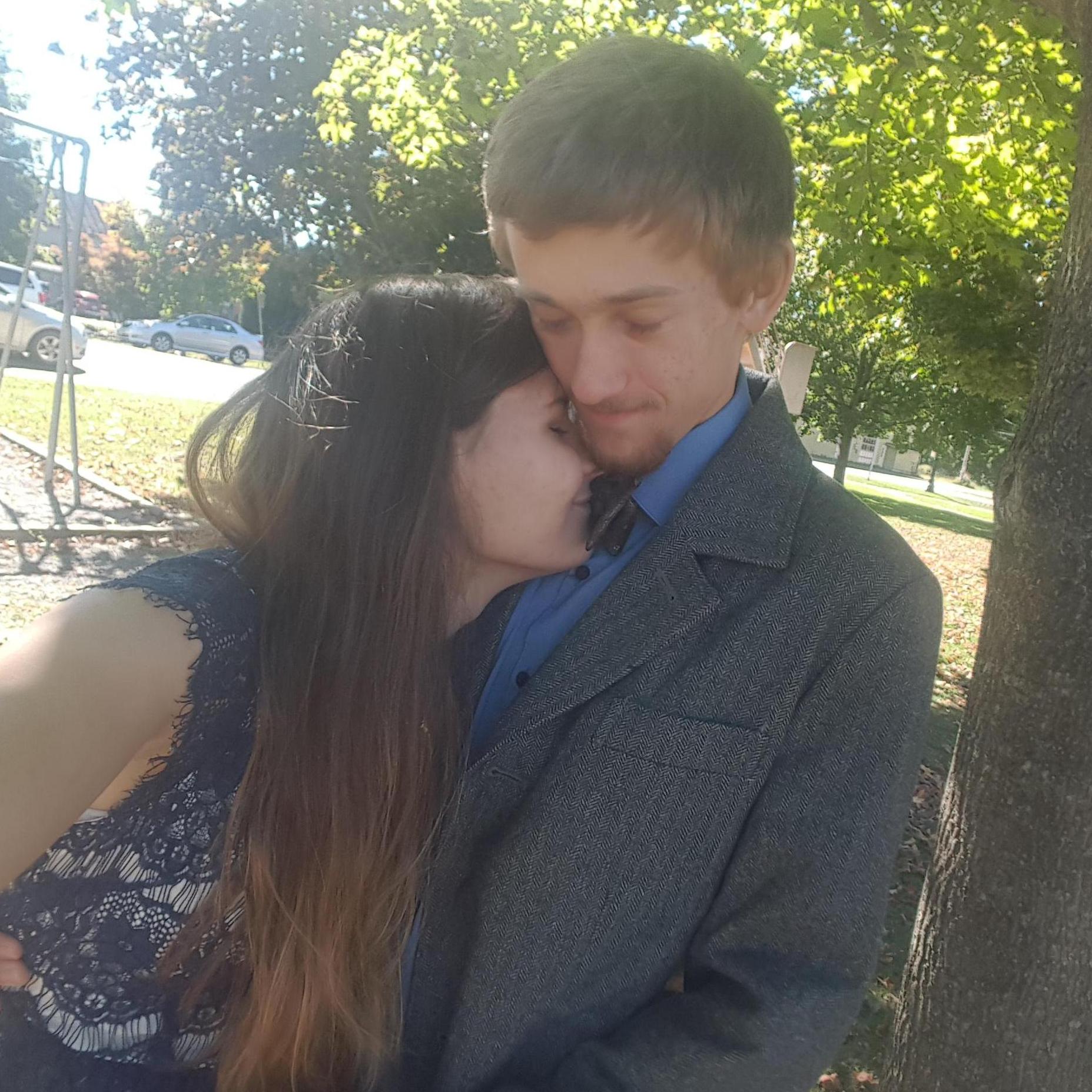 Pictures in the park after a lunch date at one of our favorite restaurants, Ace's!
