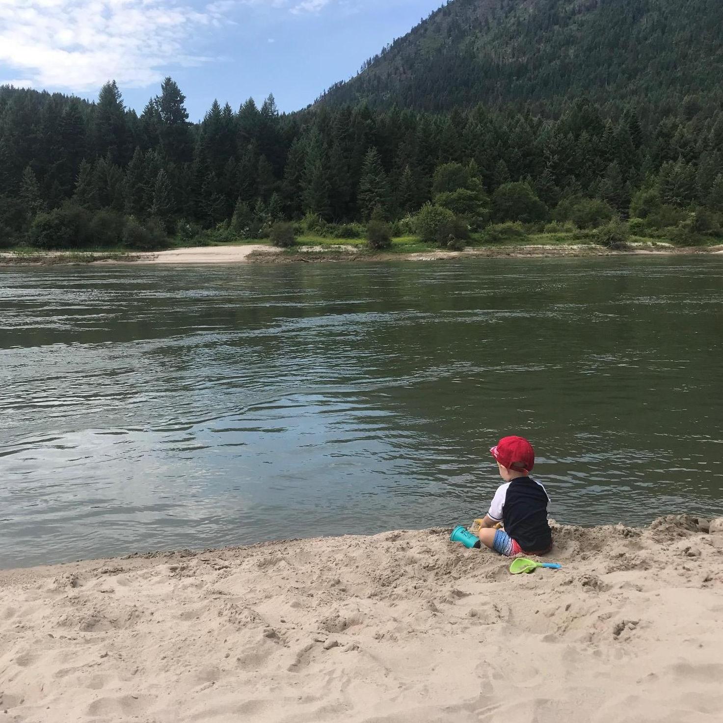 Bubba on the beach in Thompson Falls | 2018