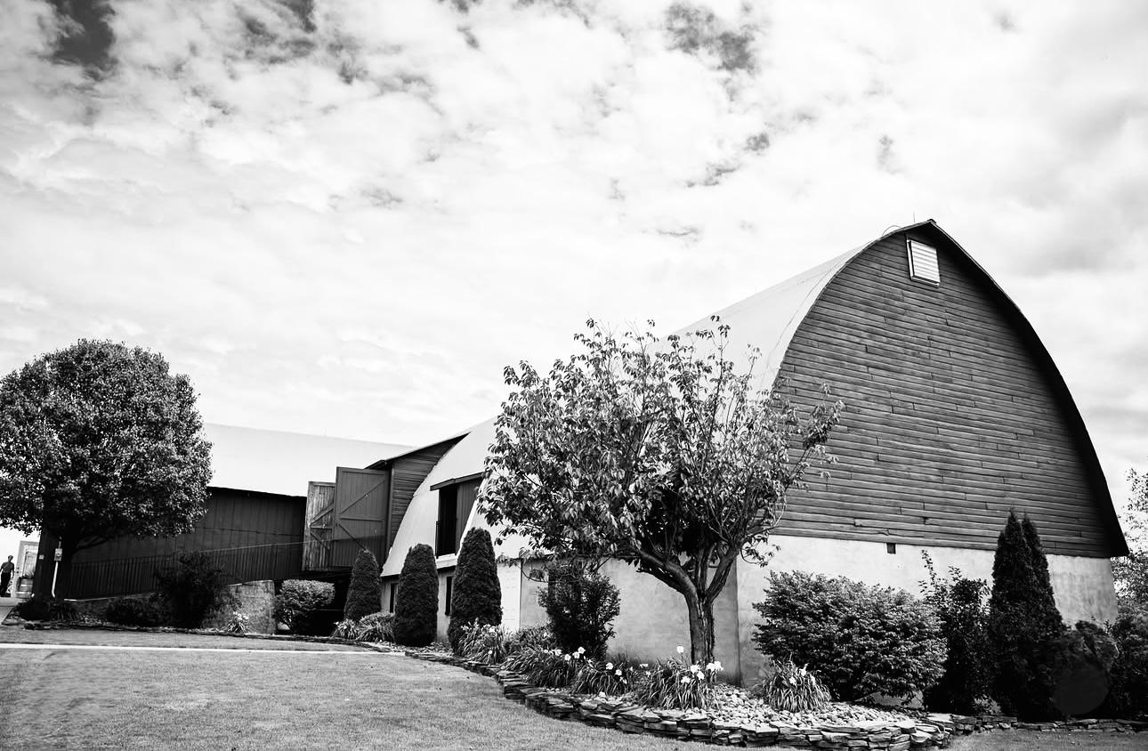 The Wedding Website of Michael DiViccaro and Jessica Weaver