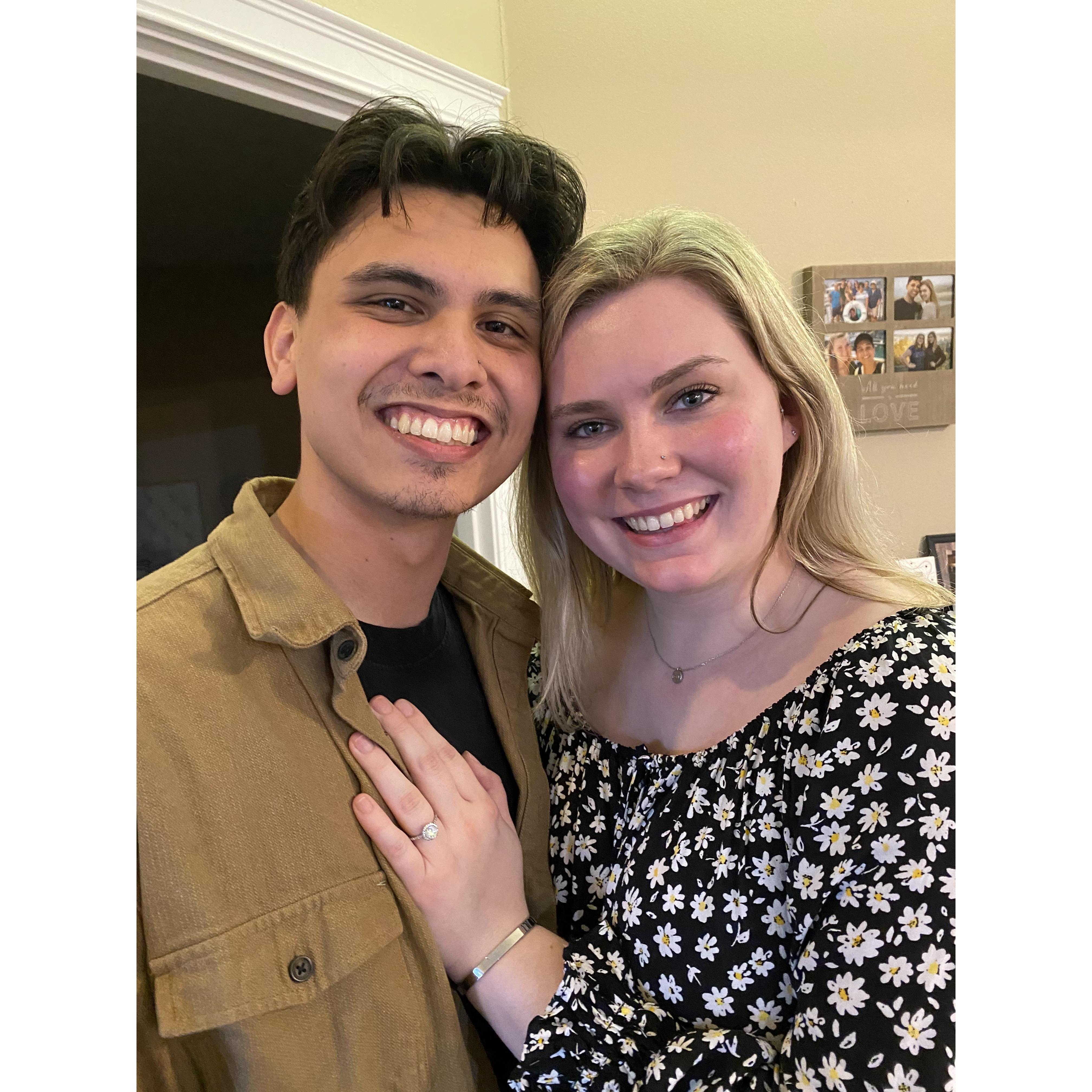 Anthony pops the question 2020 during Hannah's birthday BBQ with friends and family present!