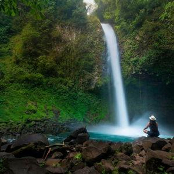 Arenal Volcano & Waterfall Tour