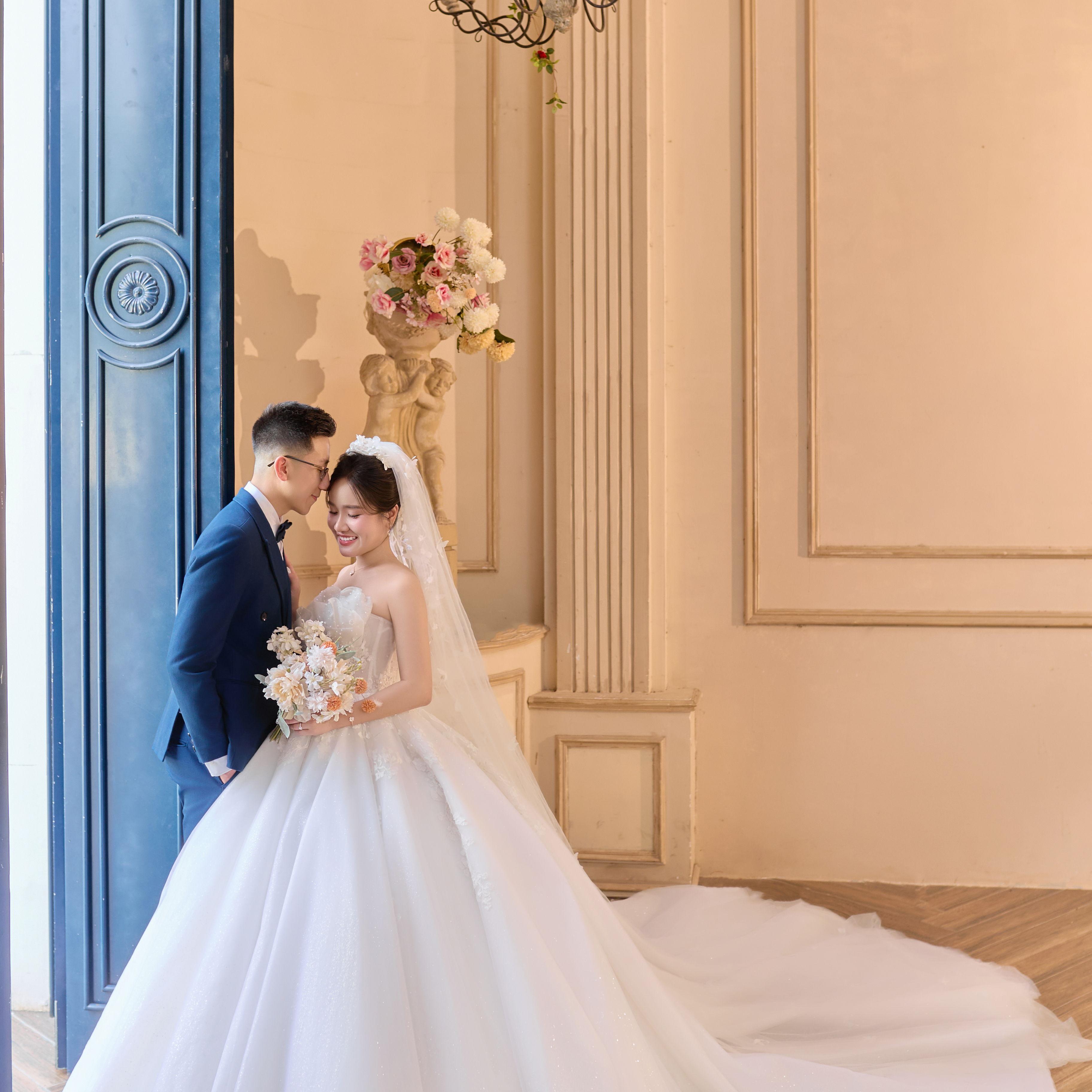 Hero Slideshow Image 1