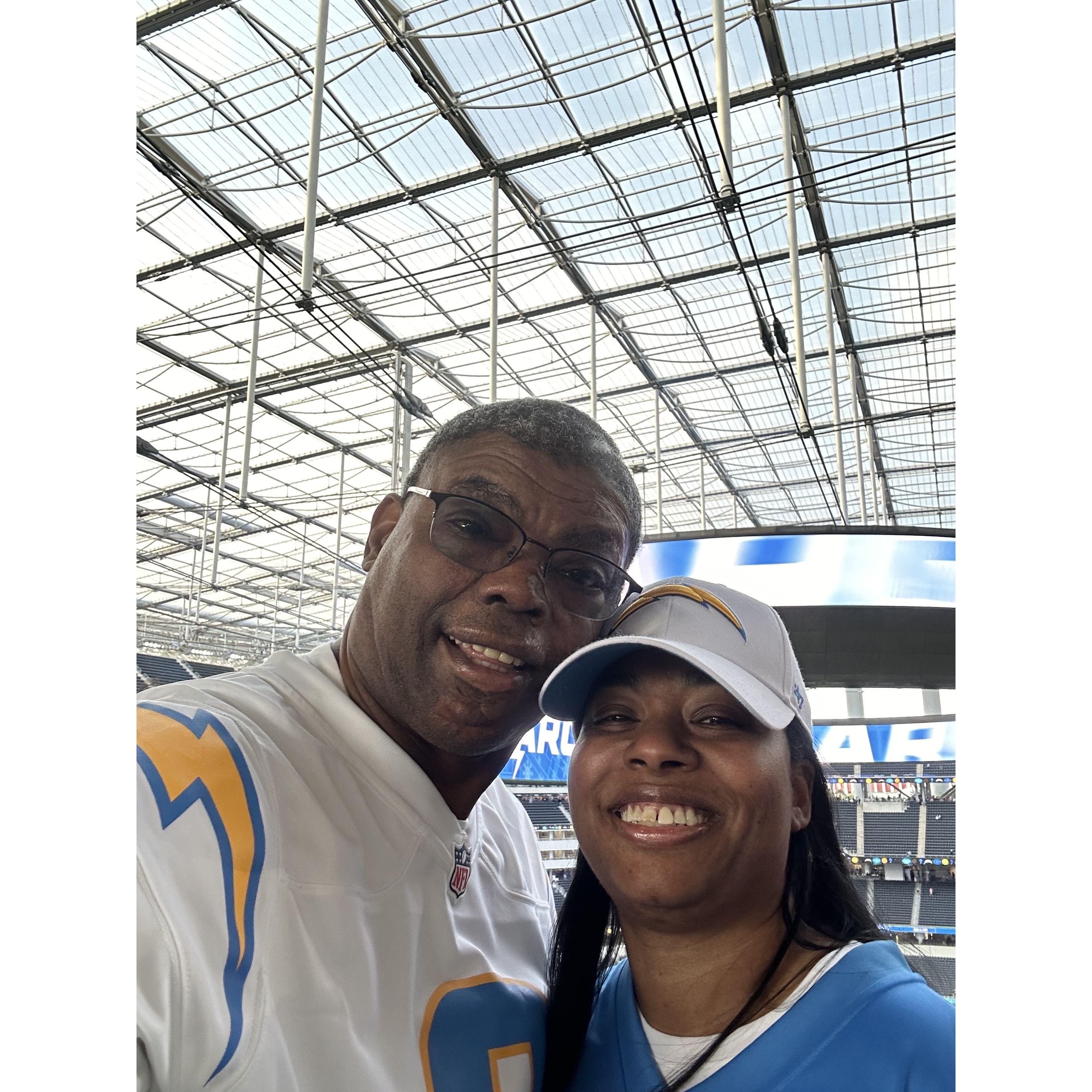 I appreciate her supporting my Chargers, even though her favorite teams are the 49ers (yuck) and the Patriots (Double yuck)!!!